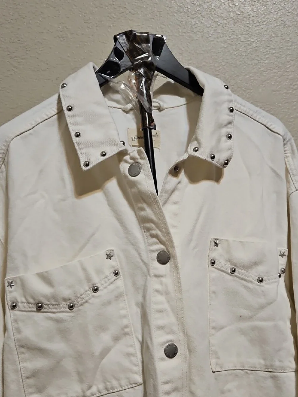 Universal Thread Cream Stud-Trim Utility Jean Jacket